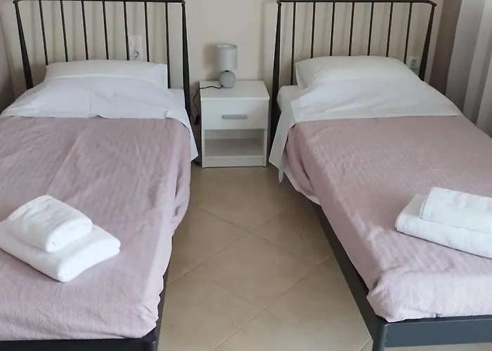 V2 Lux Apartment